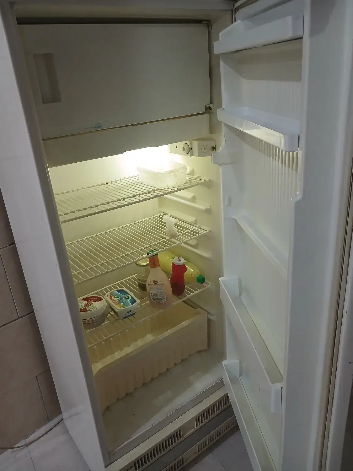 یخچال کارکرده|یخچال و فریزر|بافق, |دیوار