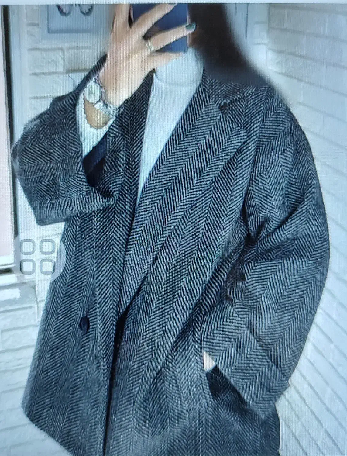 کت جناغی|لباس|قم, نخودی|دیوار