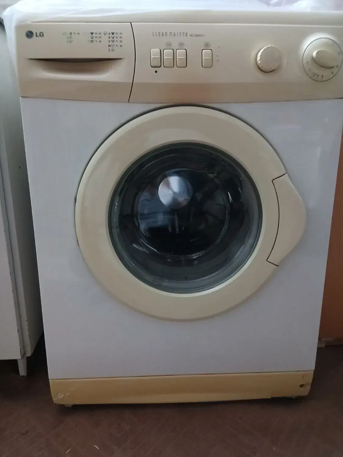 ماشین لباسشویی ال جی تمیز کار کرده|ماشین لباسشویی و خشککن لباس|شاهرود, |دیوار