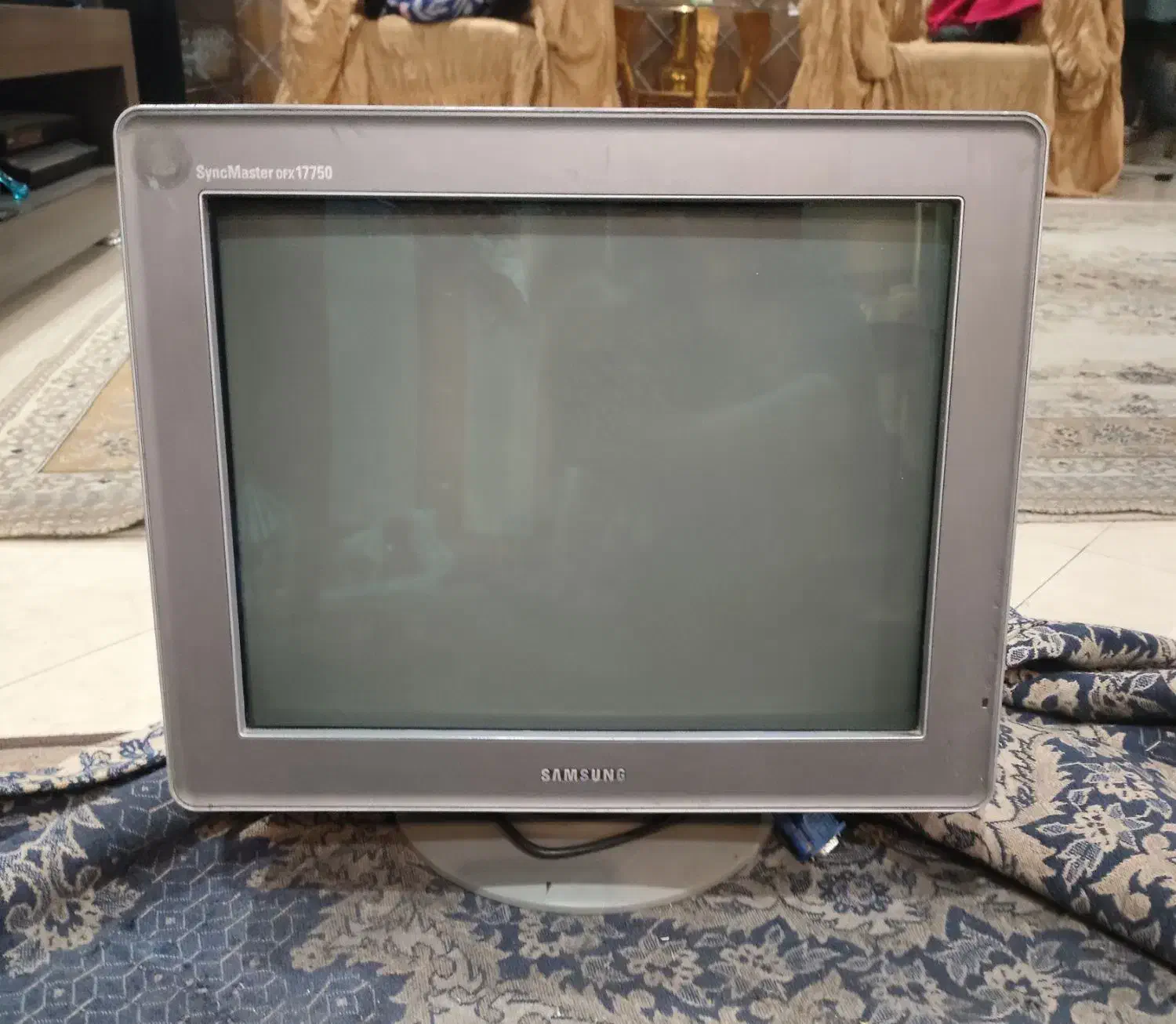 فروش و خریدار مانیتور قدیمی|قطعات و لوازم جانبی رایانه|تهران, استاد معین|دیوار