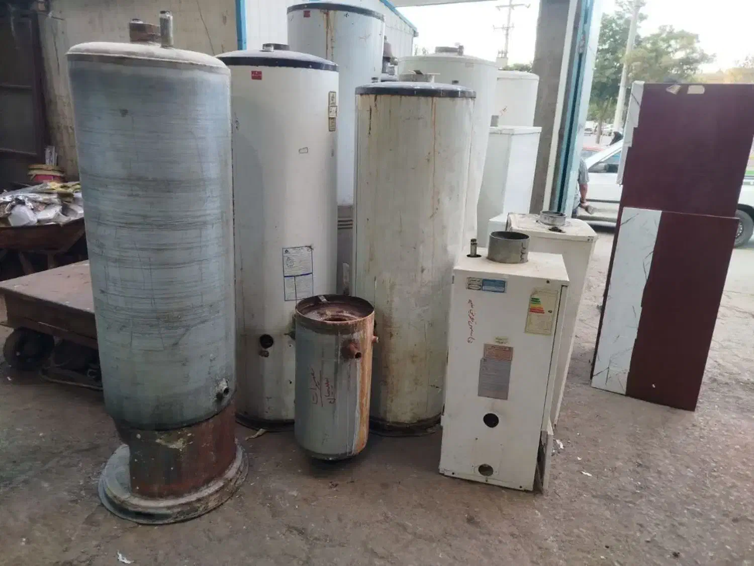 ابگرمکن سازی تعمیر و تعویض مخزن کل مشهد|آبگرمکن، پکیج، شوفاژ|مشهد, راه آهن|دیوار