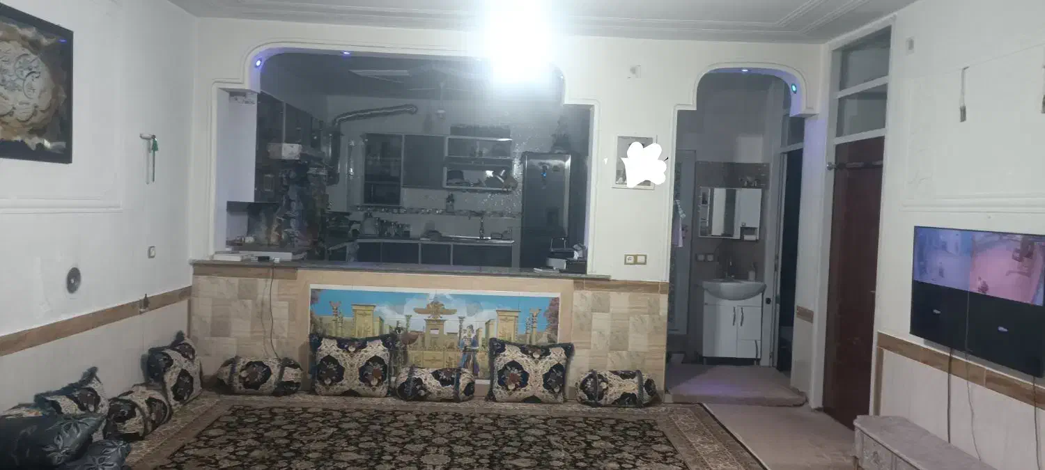 فروش منزل مسکونی ۲ طبقه درب حیاط|فروش آپارتمان|کوار, |دیوار