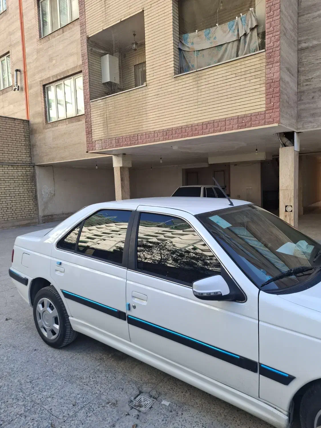 پارس ۱۴۰۰|خودرو سواری و وانت|خرم‌آباد, |دیوار