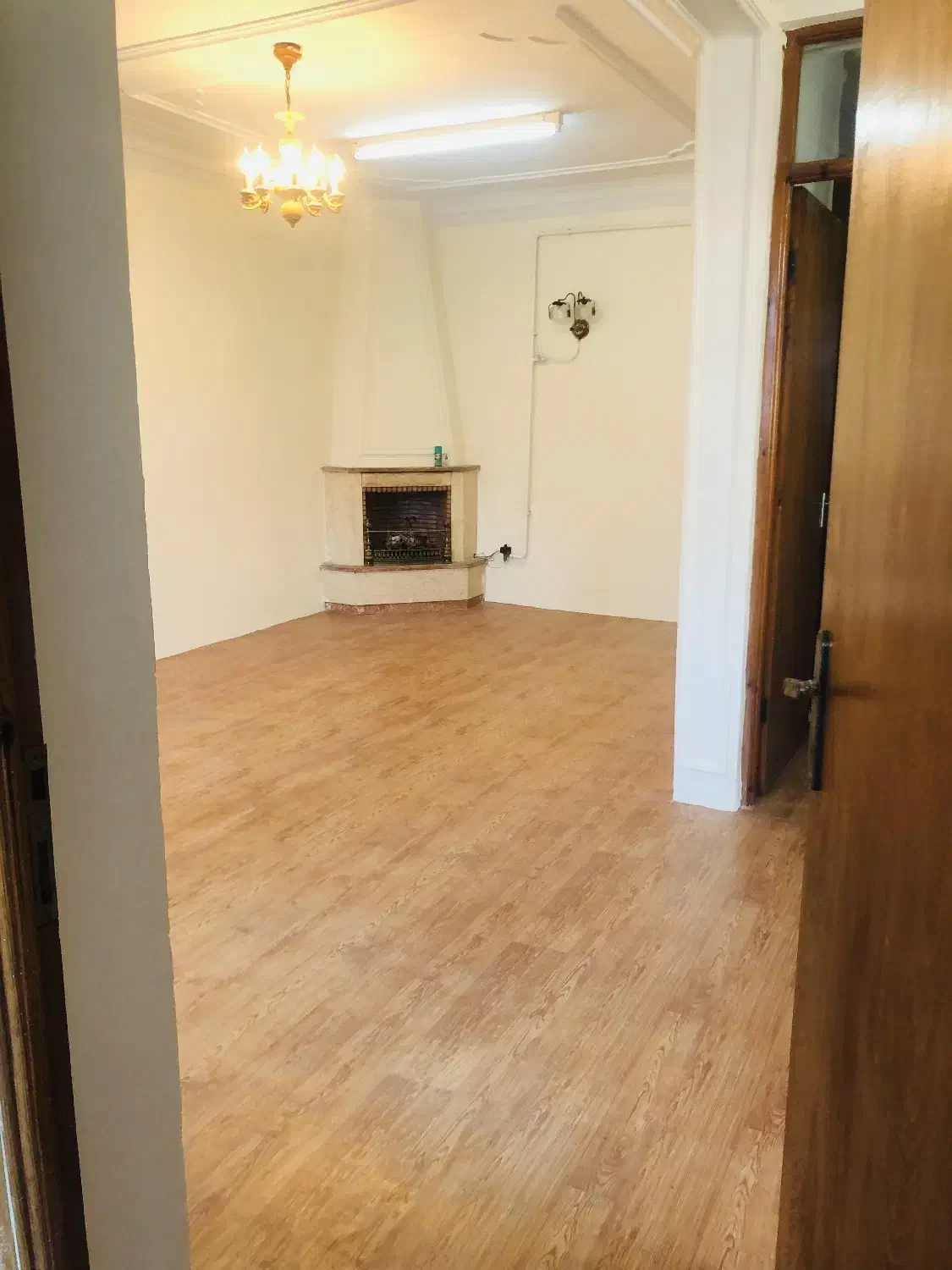 فروش فوری خانه دوبلعکس با بهار خوب زیبا|فروش آپارتمان|رشت, معلولین|دیوار