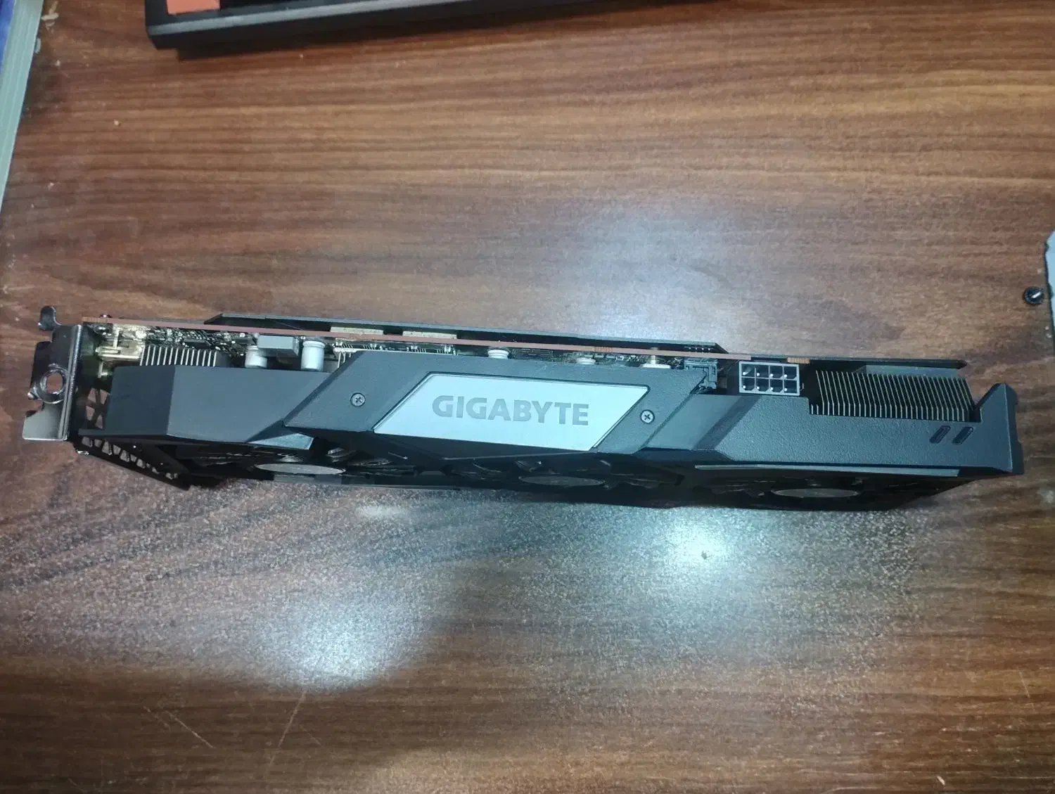 کارت rx5600xt گیگابایت|قطعات و لوازم جانبی رایانه|بروجرد, |دیوار