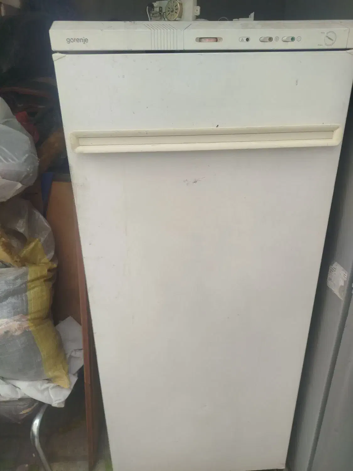 یخچال|یخچال و فریزر|شیراز, سیلو|دیوار