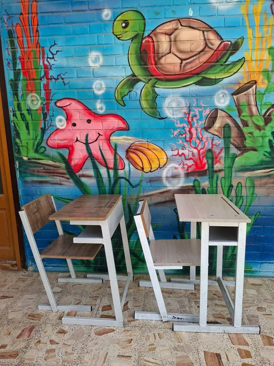 صندلی و نیمکت دانش آموز|صندلی و نیمکت|لنجان, |دیوار