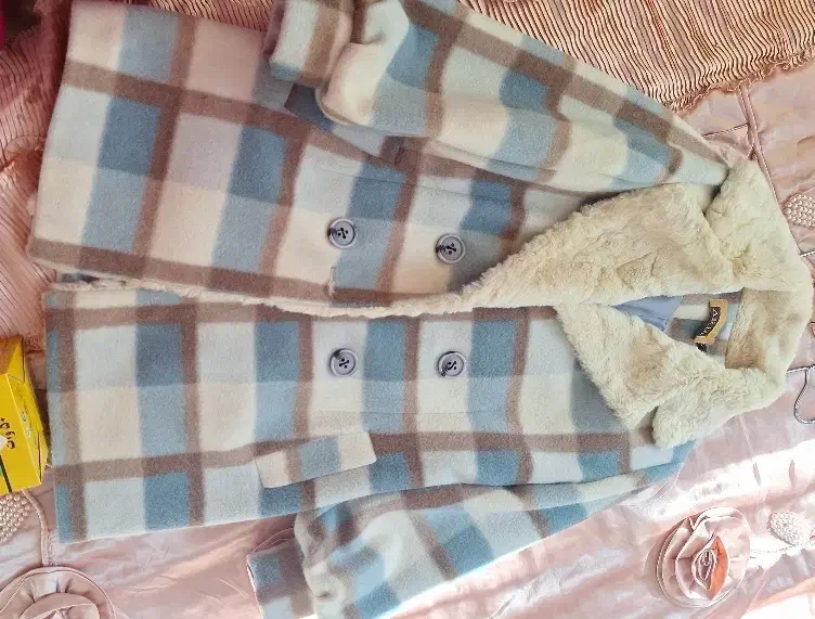 پالتو فوتر آبی آسمانی نسکافه ای|لباس|میانه, |دیوار