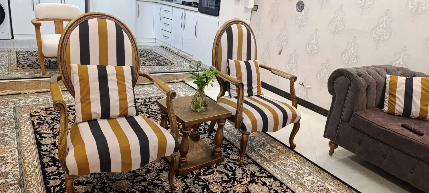مبل هشت نفره چستر|مبلمان خانگی و میز عسلی|خرم‌آباد, |دیوار