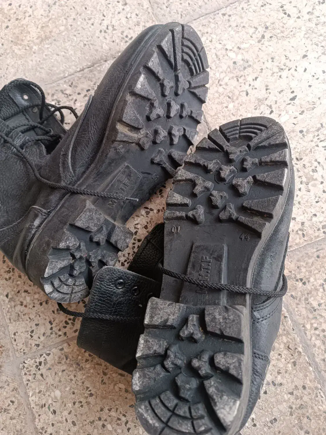 پوتین سربازی سایز ۴۴|کیف، کفش، کمربند|بجنورد, |دیوار