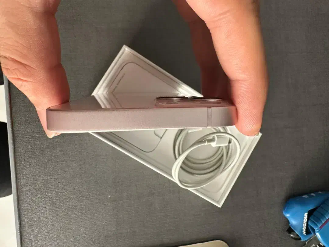 ایفون ۱۳|موبایل|اندیشه, اندیشه فاز ۳|دیوار