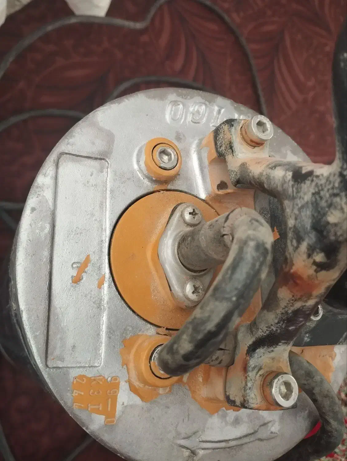 کَفکِش|ماشین‌آلات صنعتی|آشخانه, |دیوار