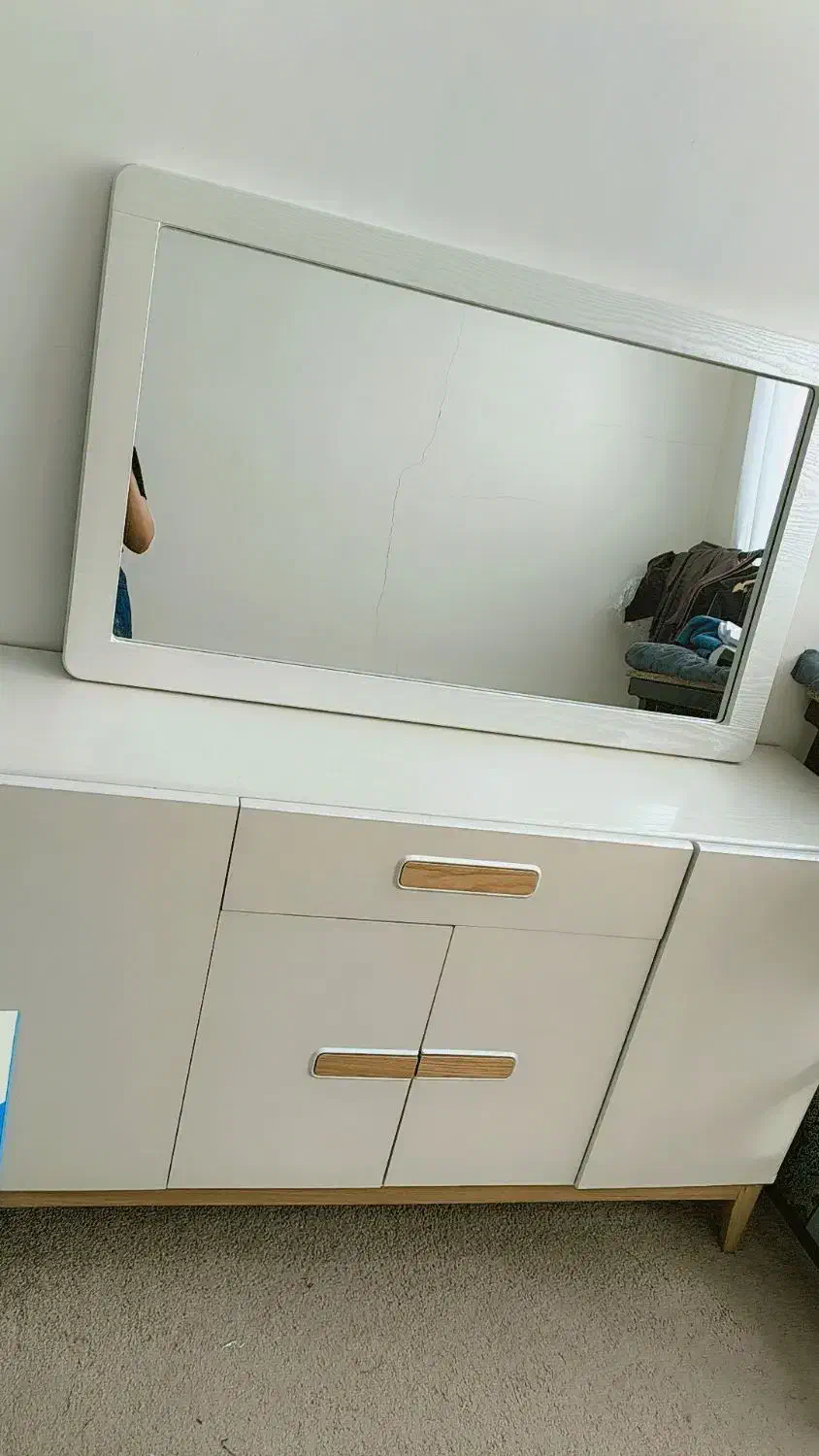 کنسول همراه ایینه|بوفه، ویترین، کنسول|بیرجند, |دیوار