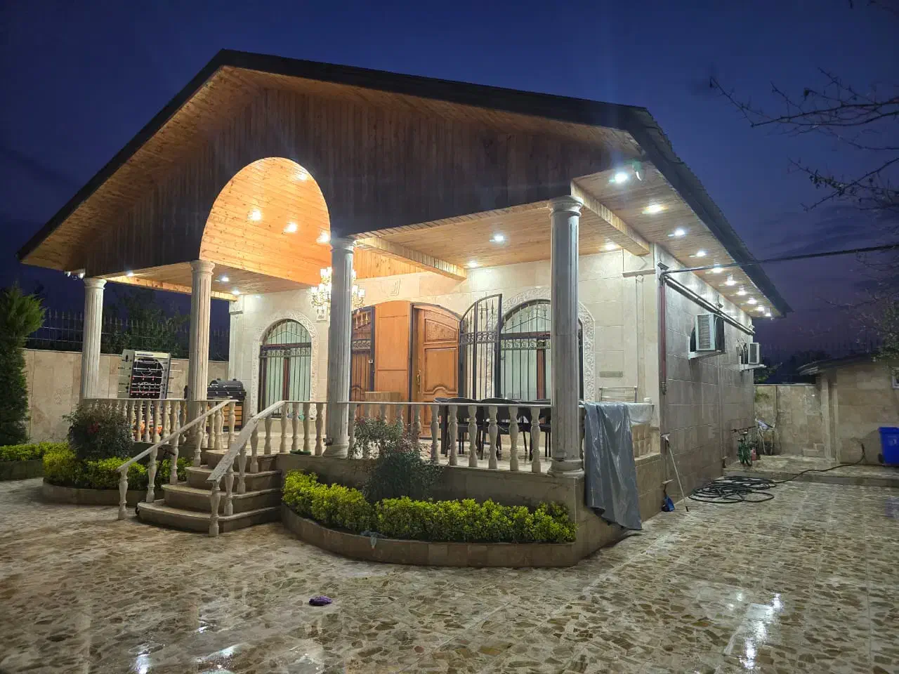 ۶۷۰متر ویلایی نوساز بسیار شیک بهمرا محوطه عالی|فروش خانه و ویلا|خمام, |دیوار