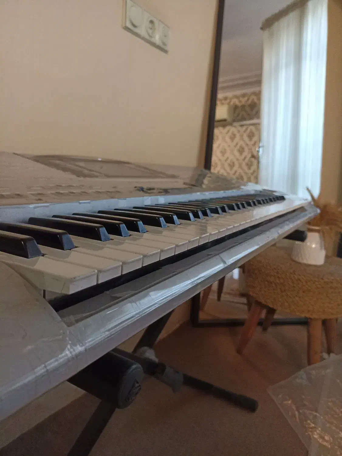 ارگ یاماها تایروس3|پیانو، کیبورد، آکاردئون|گنبد کاووس, |دیوار