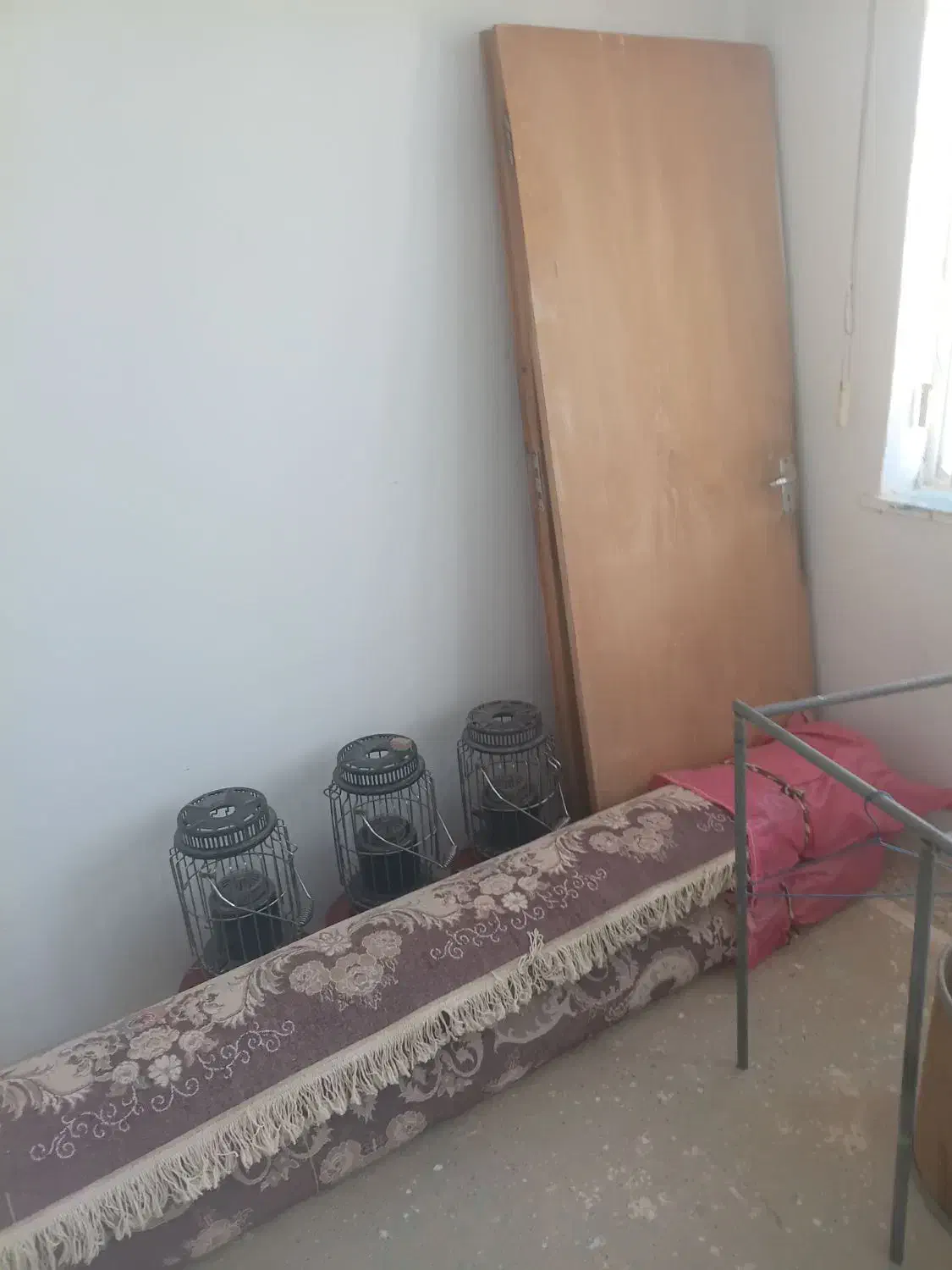 تعدادی وسایل خانه به فروش میرسد|اجاق گاز و لوازم برقی پختوپز|کرمانشاه, |دیوار