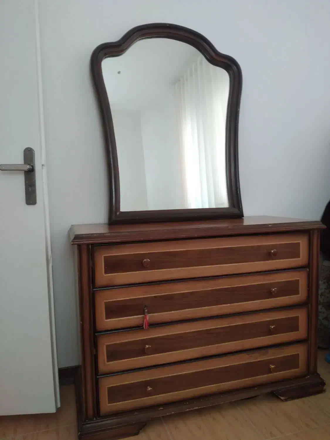 کمد|جاکفشی، کمد، دراور|کرمان, |دیوار