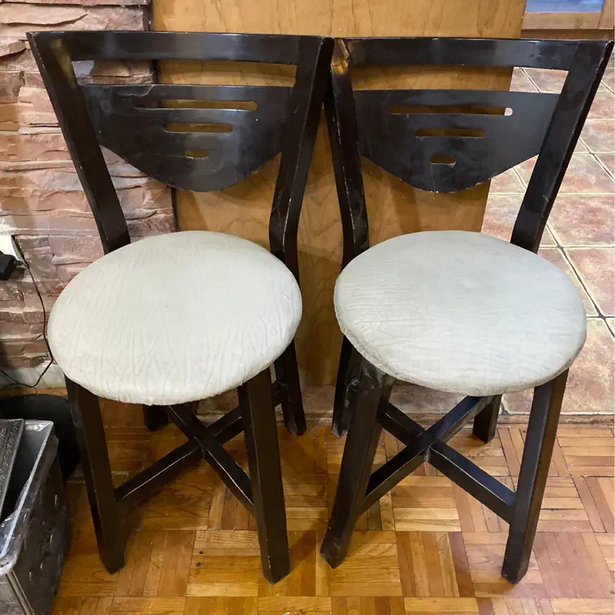 دو عدد صندلی چوبی|میز و صندلی غذاخوری|تهران, سهروردی|دیوار