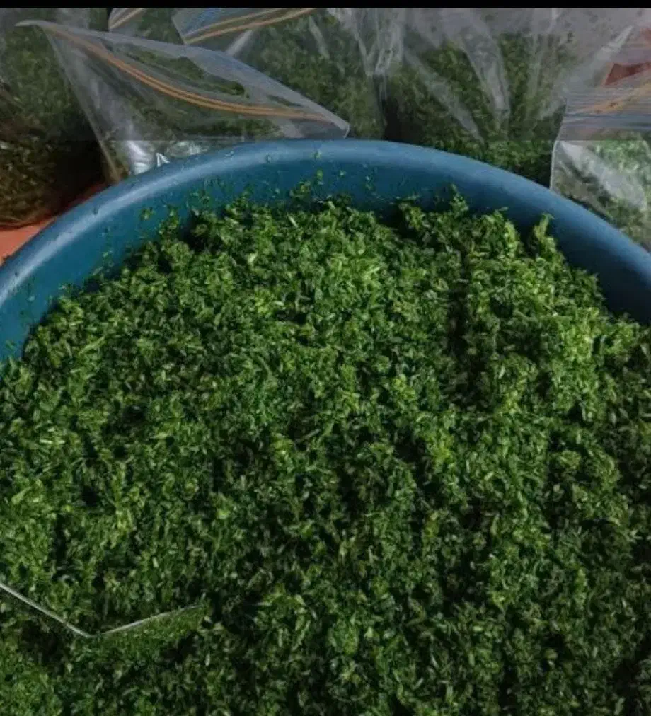 سبزی خورد شده|خوردنی و آشامیدنی|رشت, چله خانه|دیوار