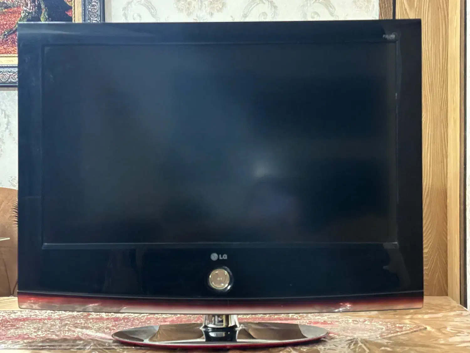 فروش تلویزیون LG|تلویزیون و پروژکتور|شیراز, کلاهدوز|دیوار