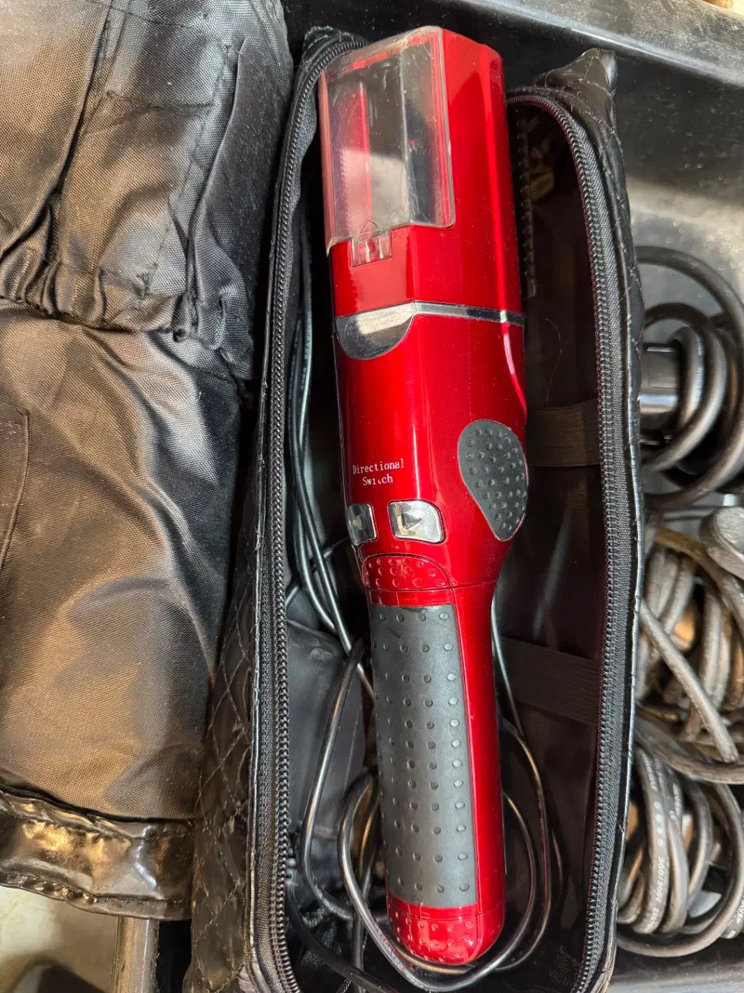 فروش فوری لوازم ارایشگاه بخاطره تغییر شغل|آرایشگاه و سالن‌های زیبایی|رشت, سعدی (تختی)|دیوار