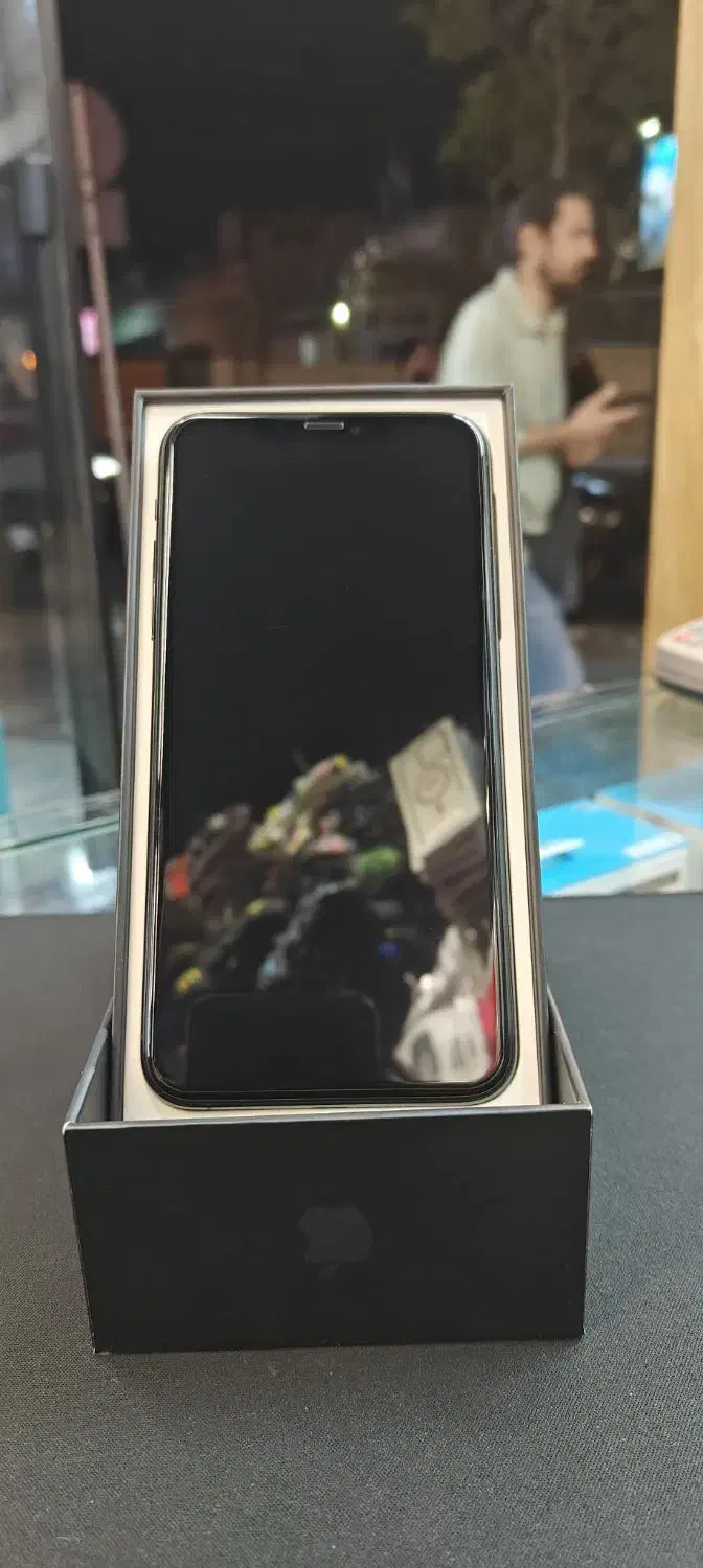 آیفون ۱۱ پرومکس / تامین اجتماعی/ چک|موبایل|کرج, گوهردشت|دیوار