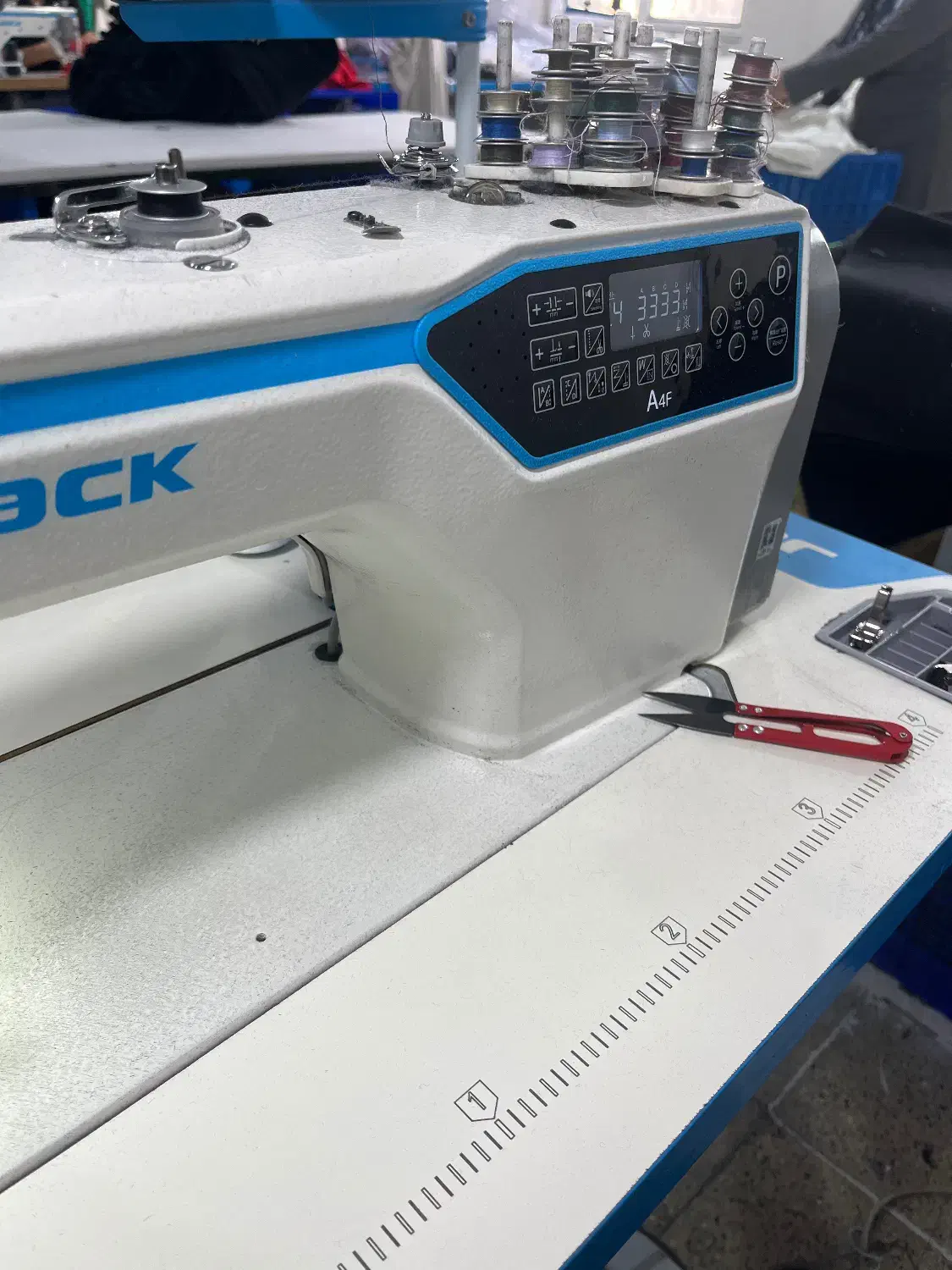 چرخکار حرفه ای|استخدام صنعتی، فنی، مهندسی|تهران, جمال‌زاده|دیوار