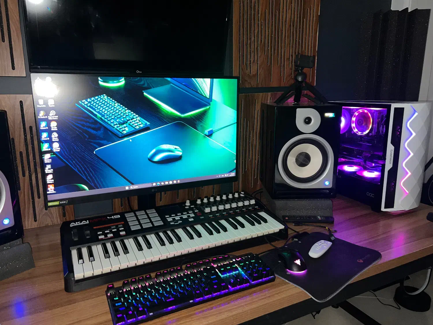 کیس گیمینگ گرافیک‌ ۱۶ گیگ|رایانه رومیزی|تهران, توحید|دیوار