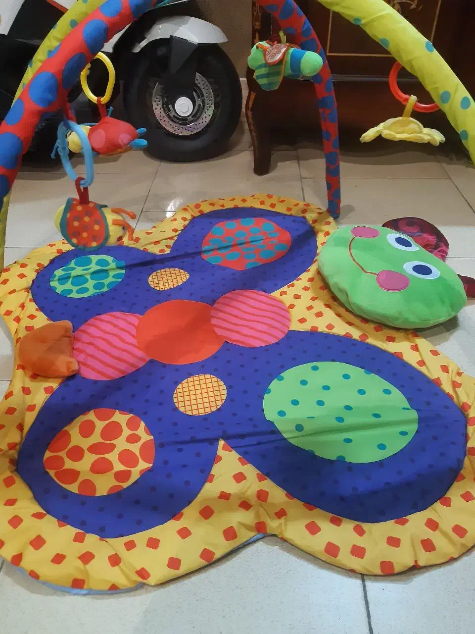 تشک بازی|اسباب‌بازی بچه|گنبد کاووس, |دیوار