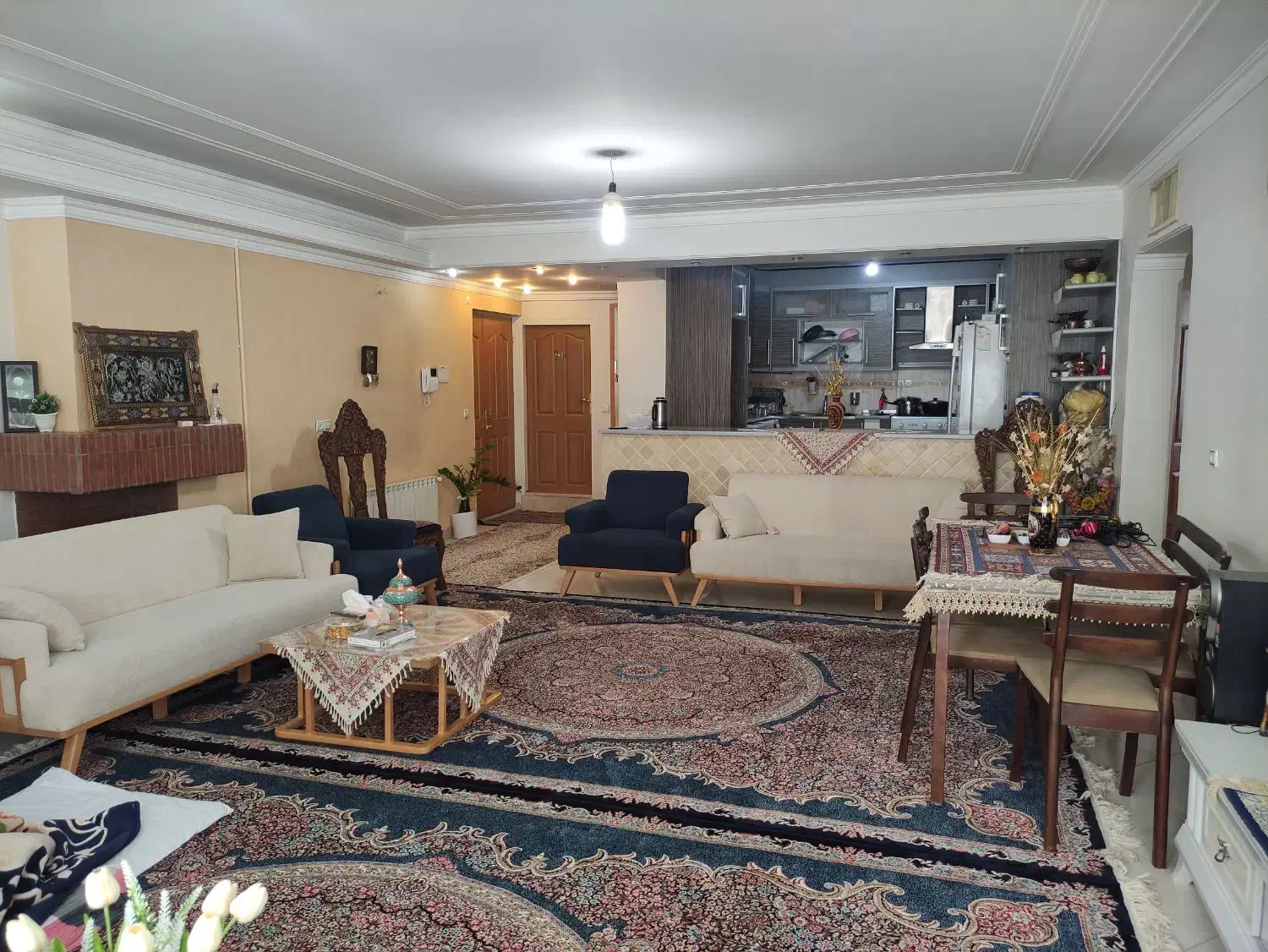 110 متر/2خواب/نشاط،استادمطهری،احمدی غربی|اجارهٔ آپارتمان|کرمان, |دیوار