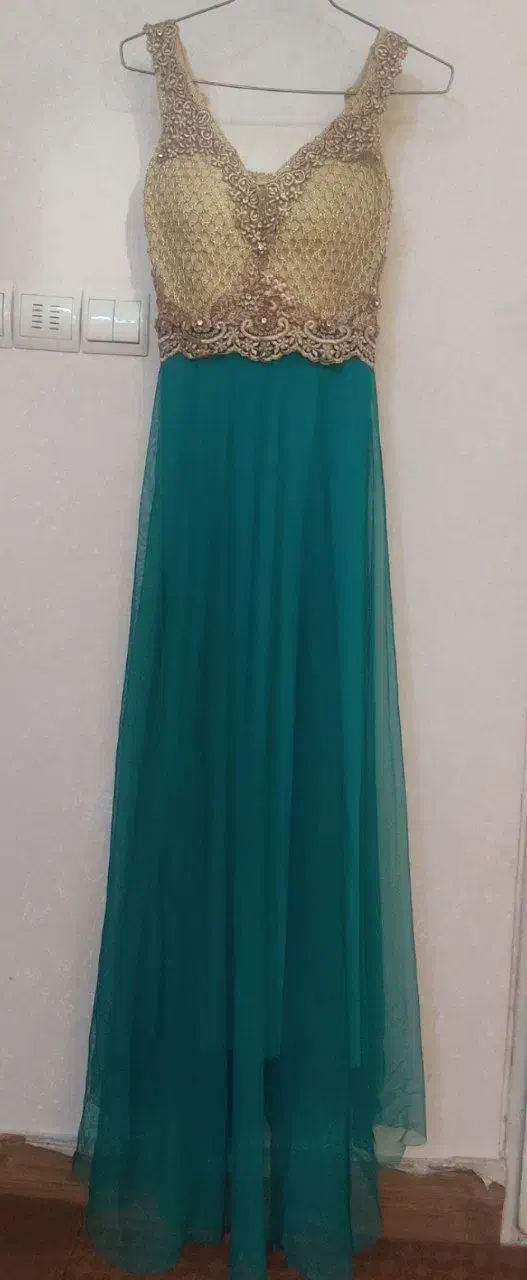 لباس مجلسی|لباس|قم, نخودی|دیوار