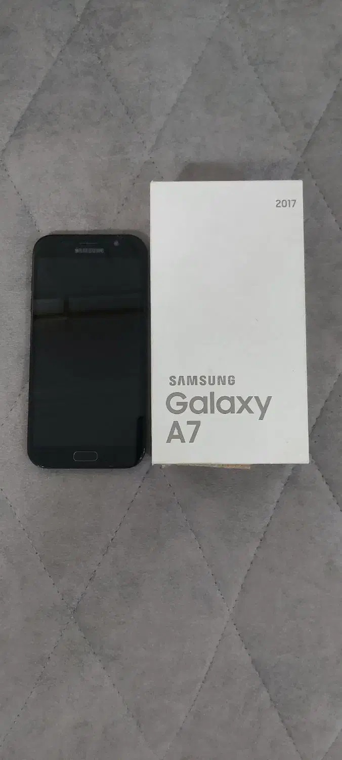 گوشی سامسونگ A7 در حد نو|موبایل|قروه, |دیوار