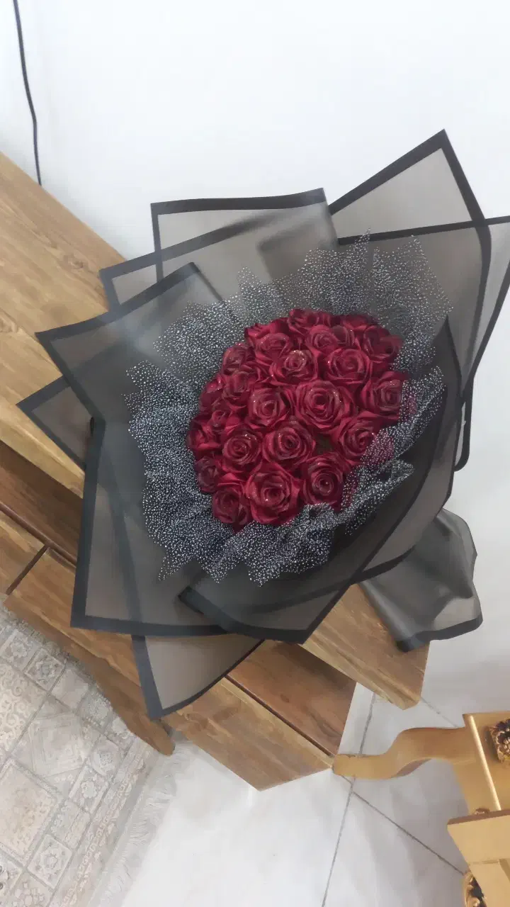 گل رز|گل مصنوعی|رباط‌کریم, نصیرشهر|دیوار