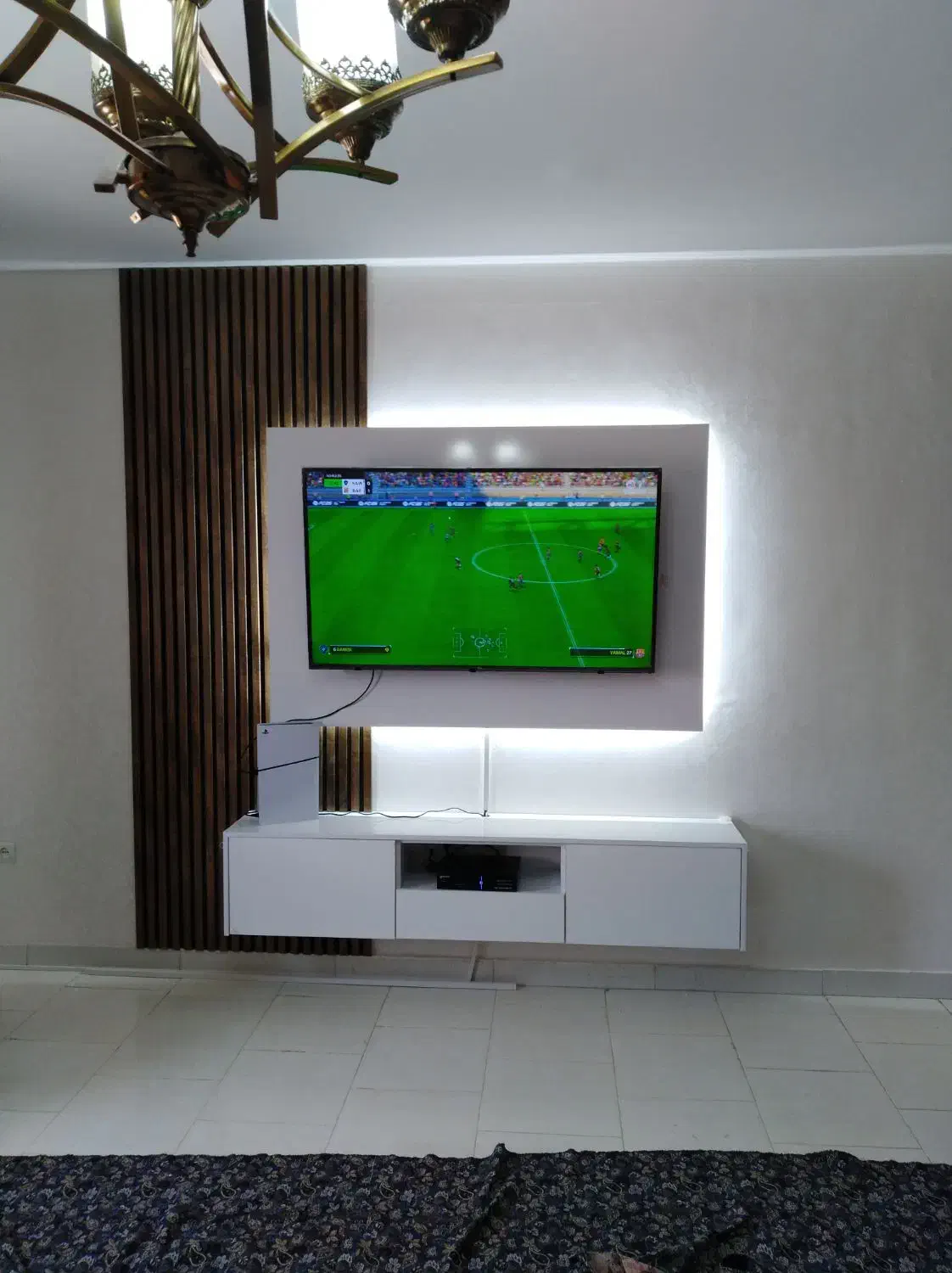 نصاب نصب کاغذ دیواری ماربل ترمو پوستر|خدمات پیشه و مهارت|بندرعباس, |دیوار