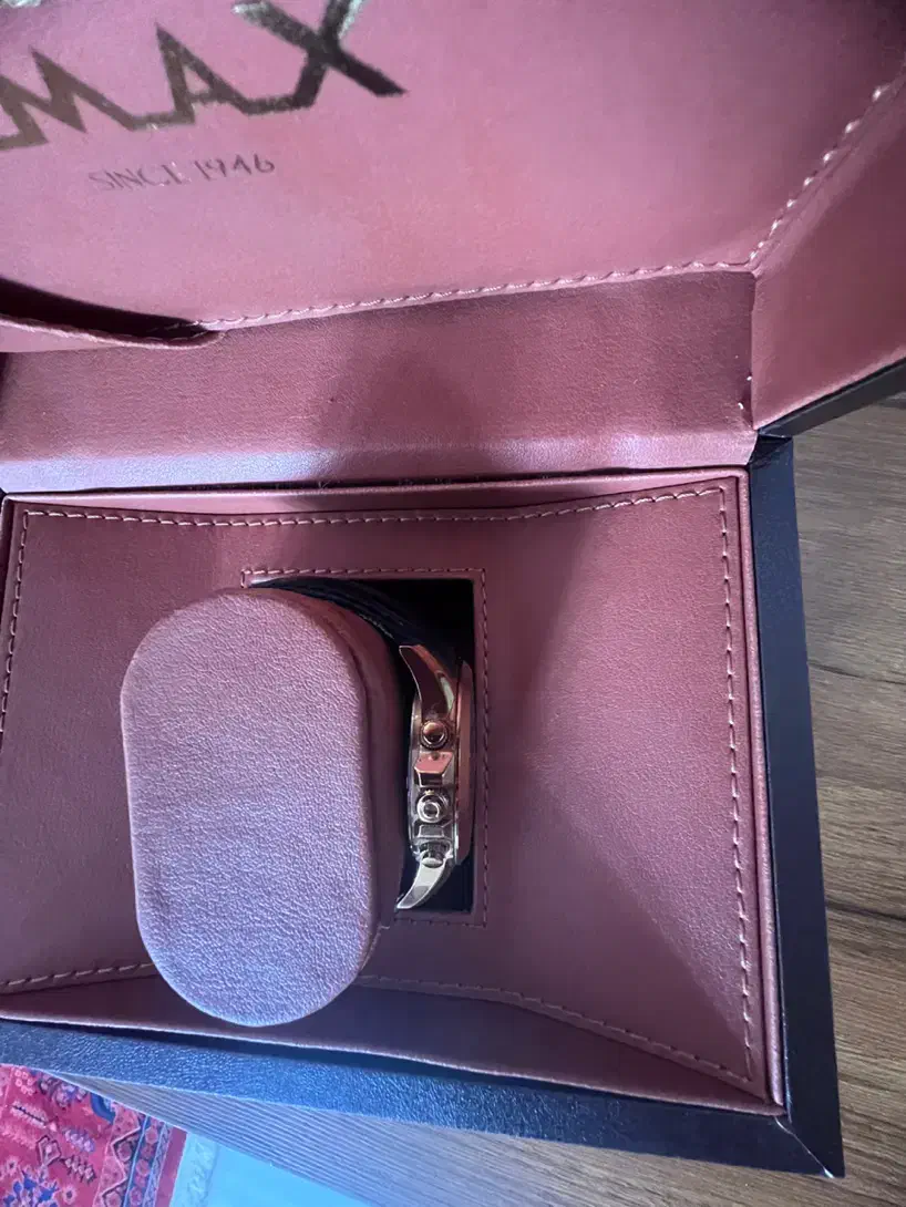 ساعت|ساعت|سقز, |دیوار