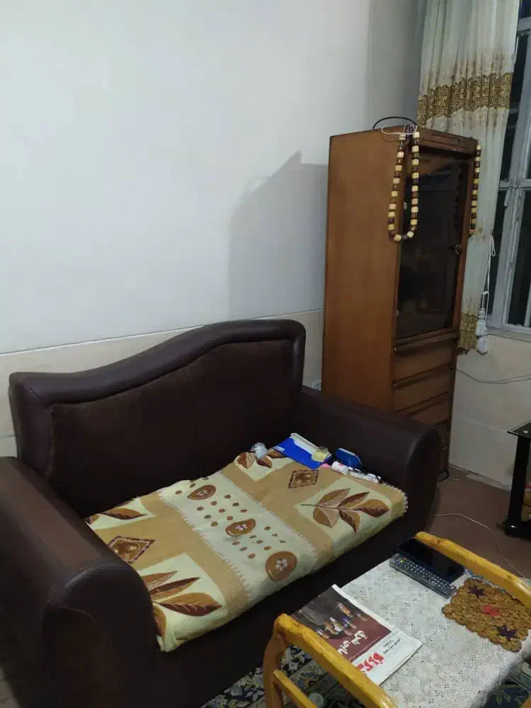 مبل ۷ نفره و تخت|مبلمان خانگی و میز عسلی|شیراز, فاضل|دیوار