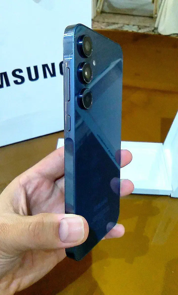 گوشی A55 آکبند 256G نو رم 8 ویتنام|موبایل|تهران, شهرک صدرا|دیوار