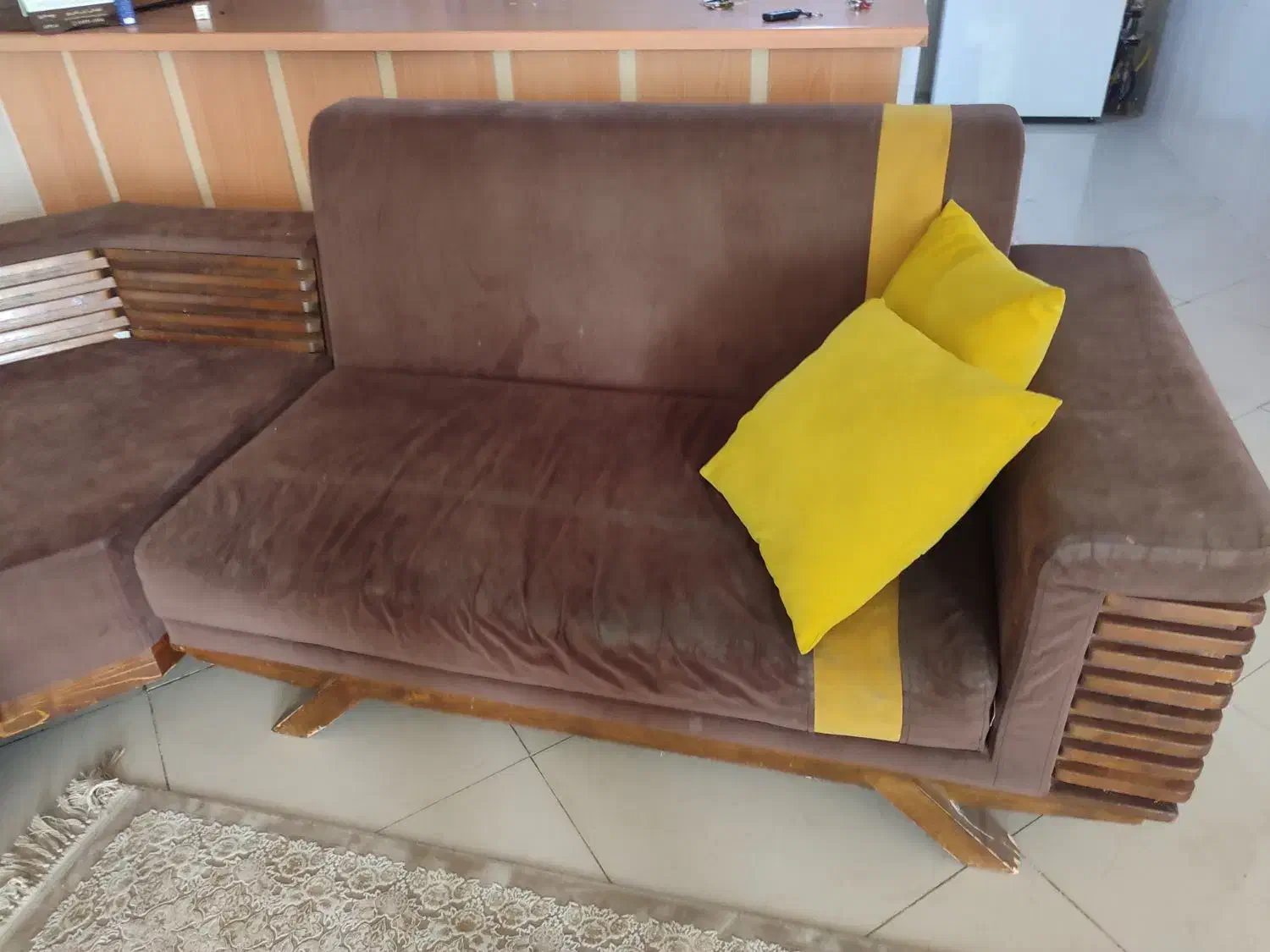 مبل راحتی|مبلمان خانگی و میز عسلی|شاهینشهر, خانه کارگر|دیوار