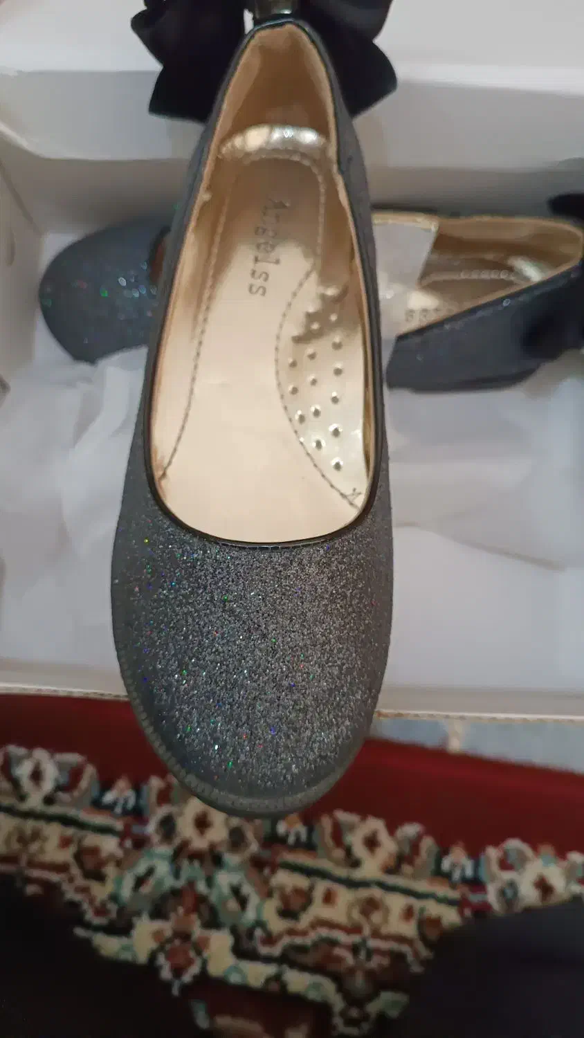 کفش و لباس بچه گانه|کفش و لباس بچه|ماکو, |دیوار