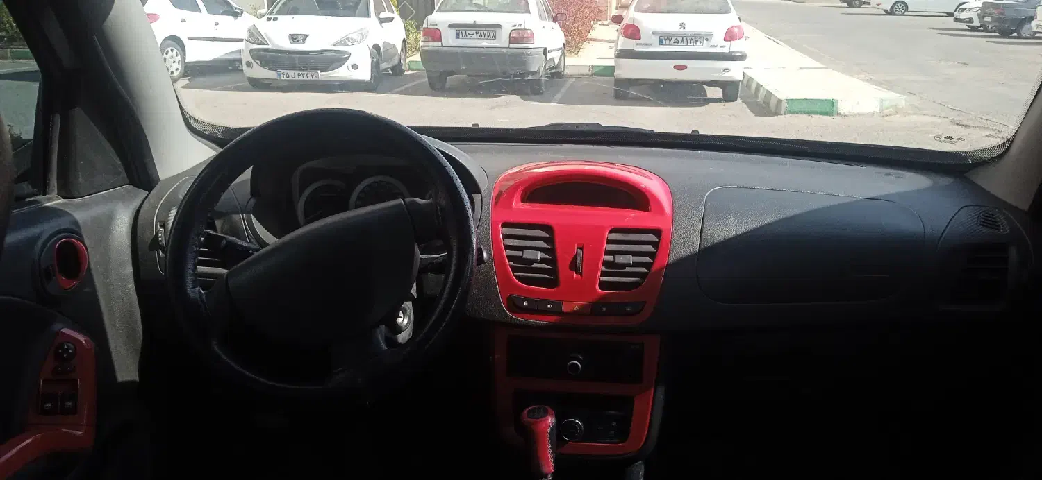 کوییک دنده ای مشکی قرمز|خودرو سواری و وانت|پردیس, فاز ۱۱|دیوار