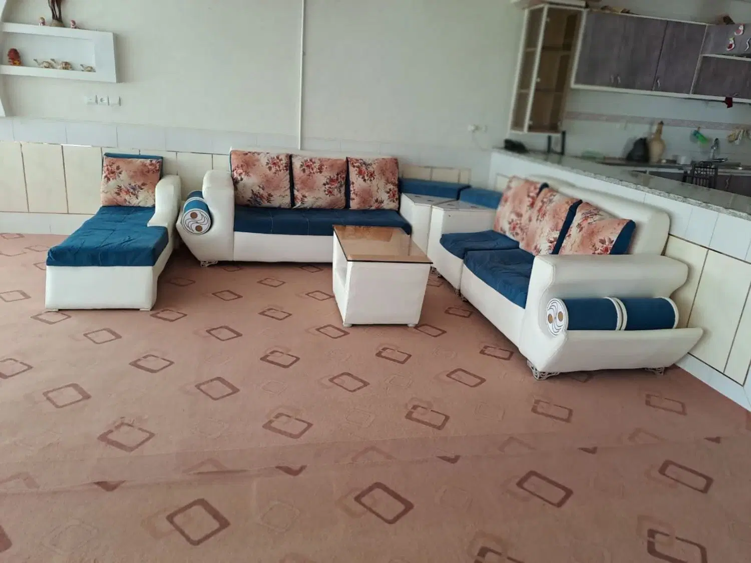 مبل|تخت و سرویس خواب|داران, |دیوار