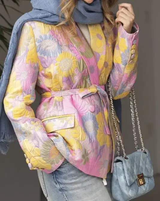 کت ژاکارد|لباس|رشت, دیلمان|دیوار