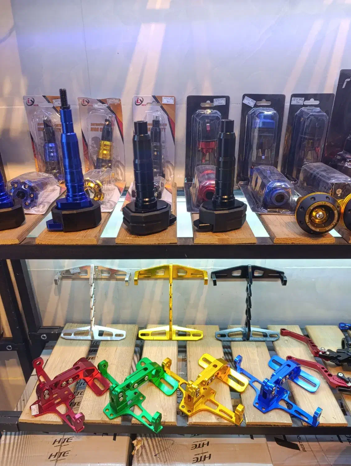 لوازم یدکی و اکسسوری موتورسیکت|قطعات یدکی و لوازم جانبی|کرج, باغستان|دیوار