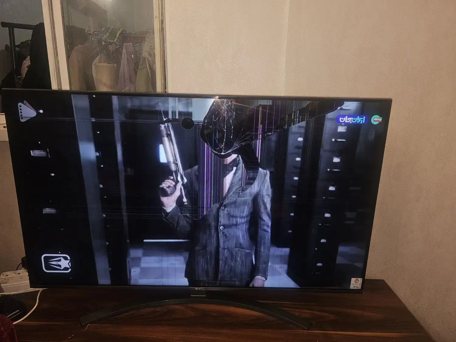 ال جی ۵۵ اینچ مدل um7660|تلویزیون و پروژکتور|بندرعباس, |دیوار