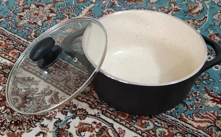 قابلمه چدن|ظروف پختوپز|مشهد, خواجه ربیع|دیوار