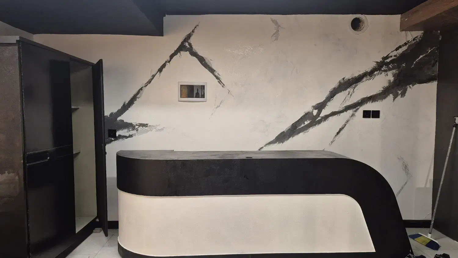 نقاشی / پتینه / دکور / میکروسنت / مغازه|خدمات پیشه و مهارت|مشهد, نیروی هوایی|دیوار