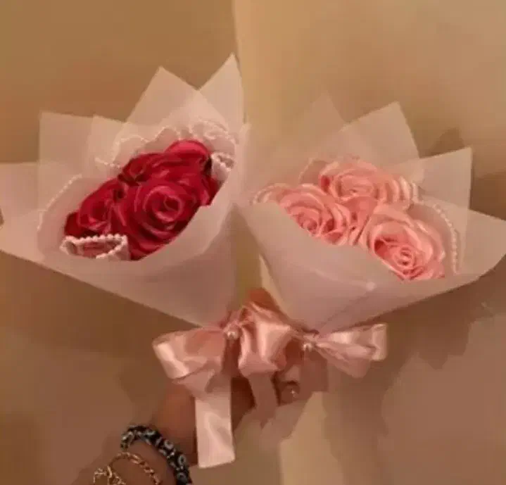 گل ربانی|گل مصنوعی|نجف‌آباد, یزدانشهر|دیوار