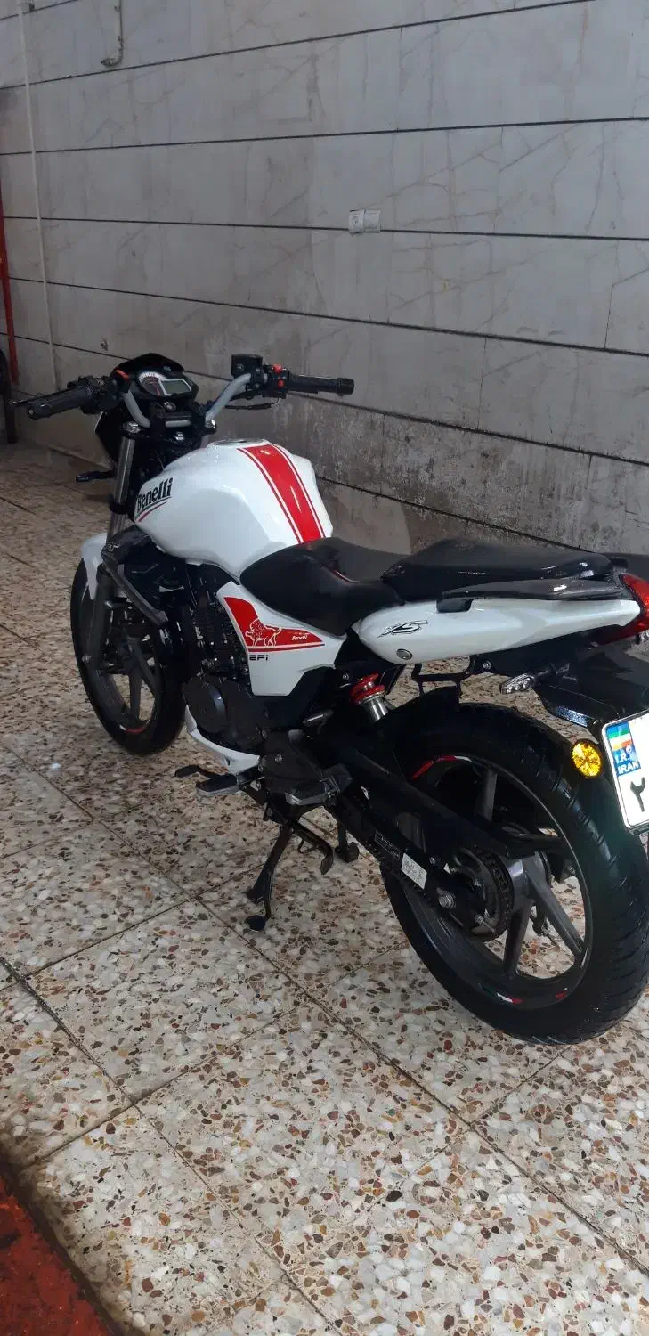 موتور بنلی ۱۵۰سال ۱۴۰۰|موتورسیکلت|بروجرد, |دیوار