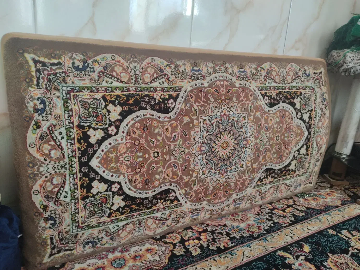 6عدد پشتی|پشتی|کرمانشاه, |دیوار