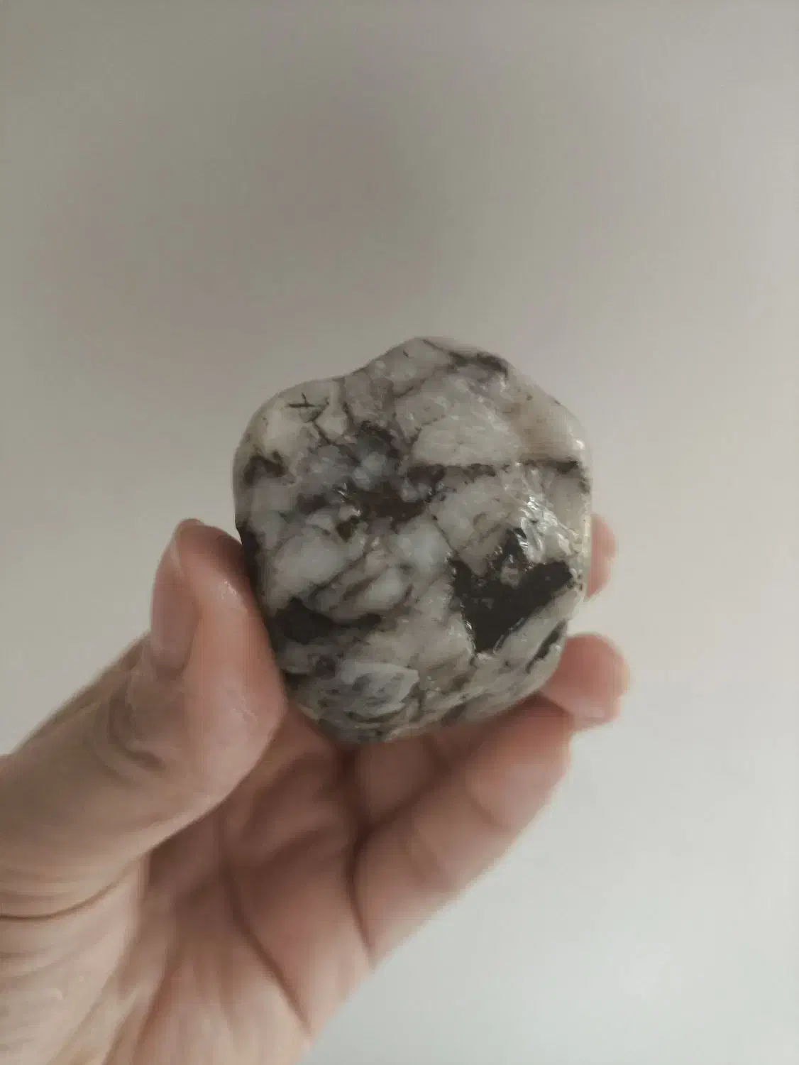 سنگ راف سیترین|زیورآلات و اکسسوری|لیسار, |دیوار